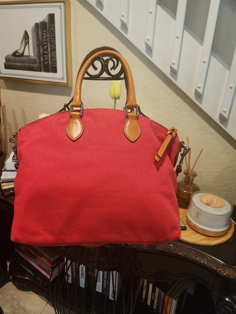 Dooney & Bourke shoulder bag - Picture 2 of 9
